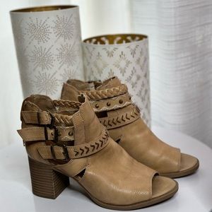 Sugar Heels Size 8